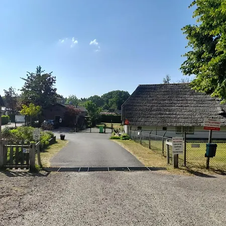 Chalet In Holland - No Workmen Only Makers Vierhouten